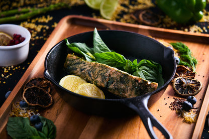 Basil Spirulina Salmon